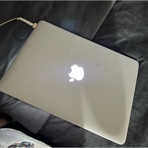MacBook Pro 10'2 2012
